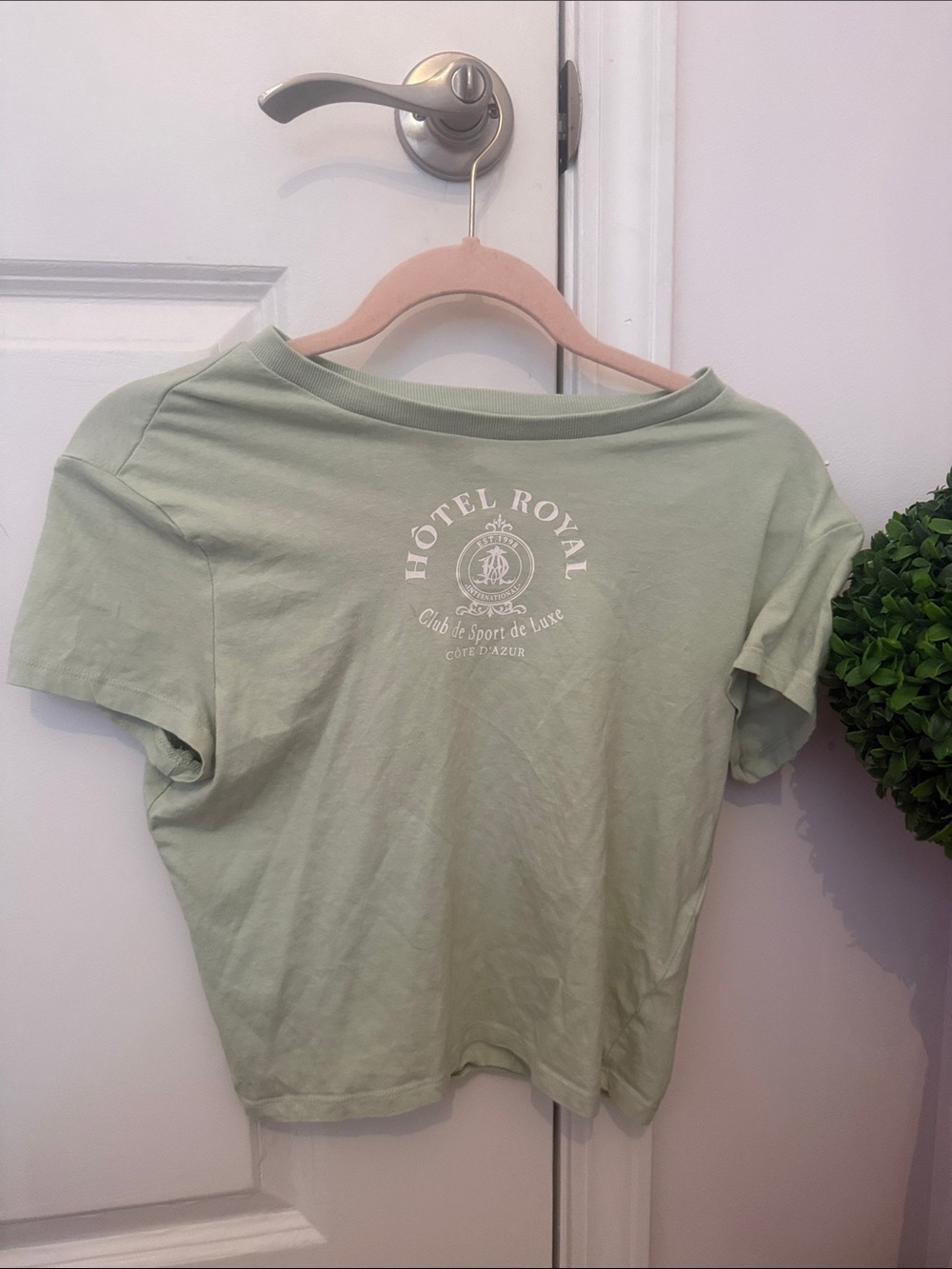 H&M Pale Green 'Hotel Royal' Graphic Short Sleeve Tee